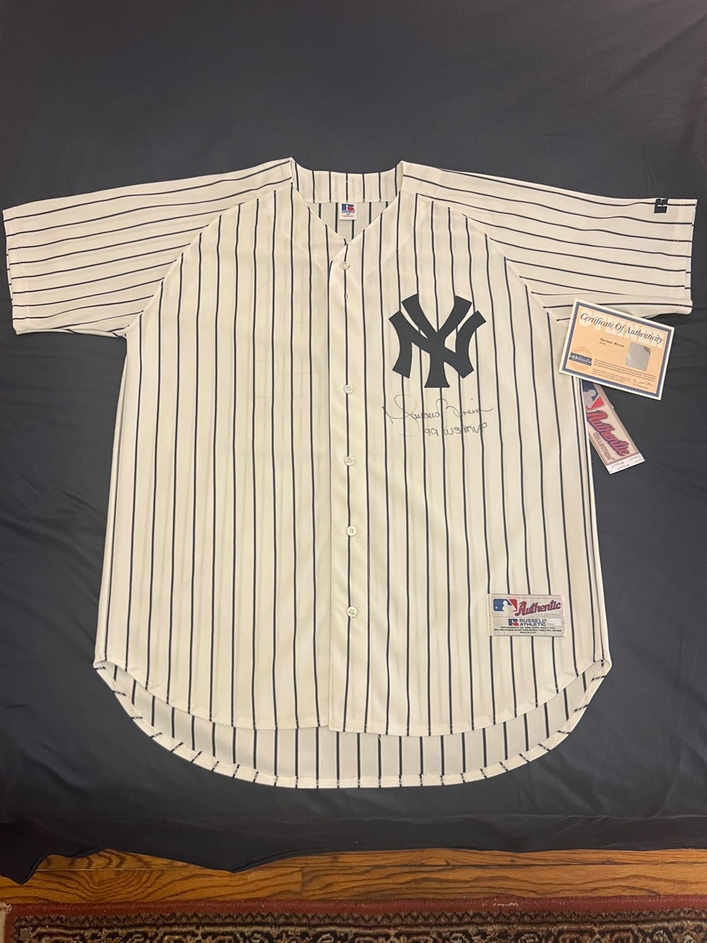 NY Yankees SIGNED Mariano Rivera Jersey